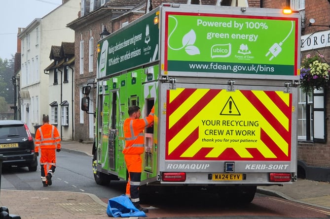 Recycling lorry