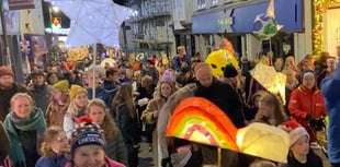 It's all glow for Christmas as lantern parade lights up town 